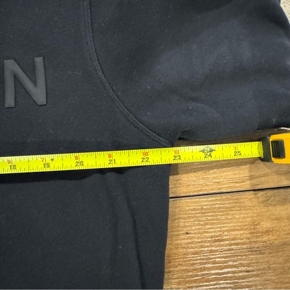 Lululemon Steady State Crew
Graphic - Picture 6 of 6